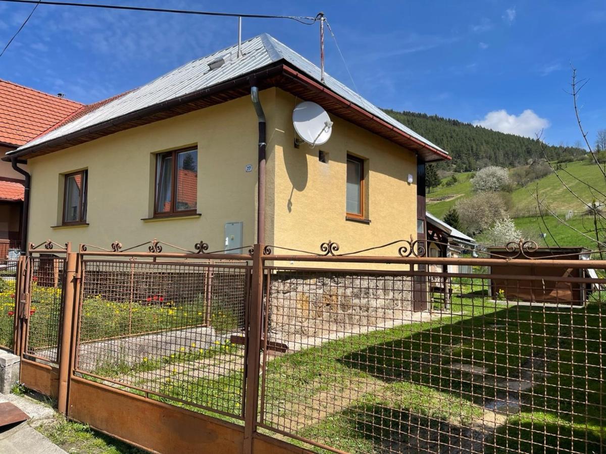 Chalupa U Tomasa Lúčky Exterior foto